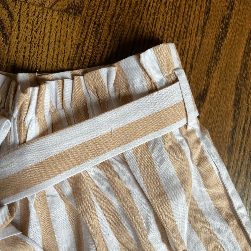 High Waist Shorts - Picture 6 of 11